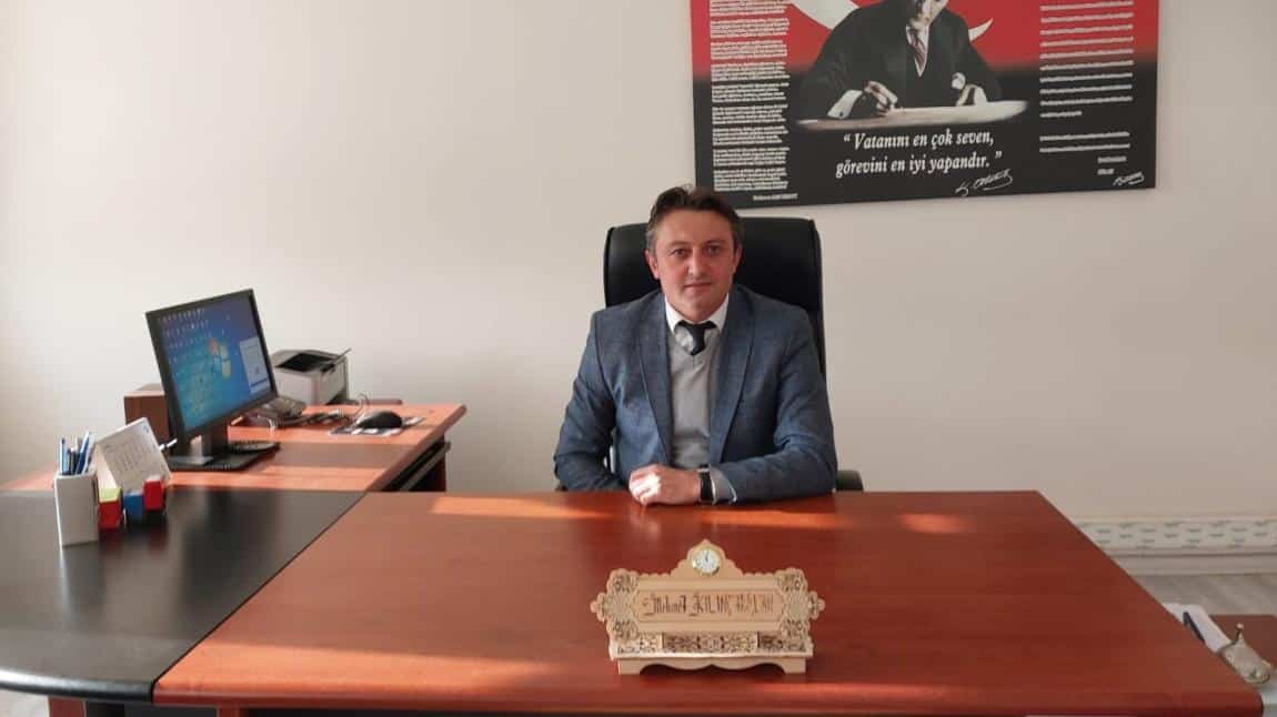 Okul Müdürü Mehmet Kılınçarslan'ın Bayram Tebriği...